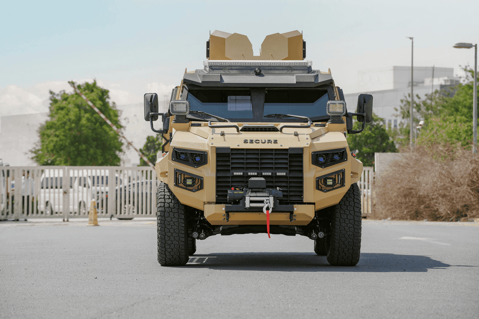 SAV Defender V3 front view